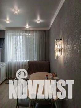 2-к квартира, вторичка, 56м2, 8/10 этаж