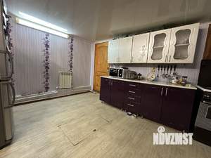 3-к квартира, вторичка, 60м2, 1/1 этаж