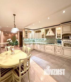 3-к квартира, вторичка, 116м2, 6/10 этаж