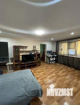 3-к квартира, вторичка, 43м2, 2/5 этаж