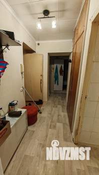 2-к квартира, вторичка, 49м2, 1/10 этаж