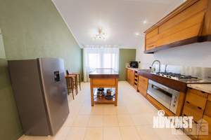 3-к квартира, вторичка, 137м2, 6/6 этаж