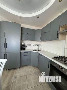 2-к квартира, вторичка, 64м2, 7/8 этаж