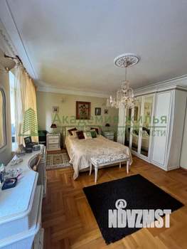 4-к квартира, вторичка, 170м2, 6/9 этаж