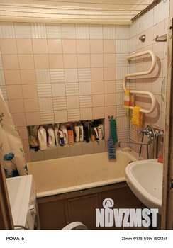 2-к квартира, вторичка, 49м2, 1/10 этаж