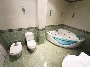 3-к квартира, вторичка, 136м2, 2/6 этаж