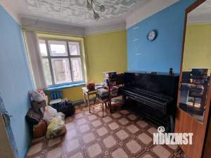 3-к квартира, вторичка, 65м2, 4/4 этаж