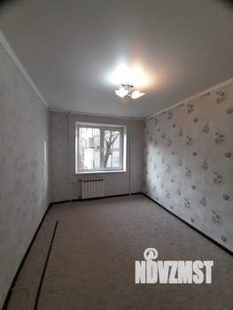 3-к квартира, вторичка, 64м2, 1/9 этаж