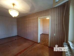 3-к квартира, вторичка, 52м2, 1/9 этаж