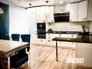 3-к квартира, вторичка, 84м2, 9/10 этаж