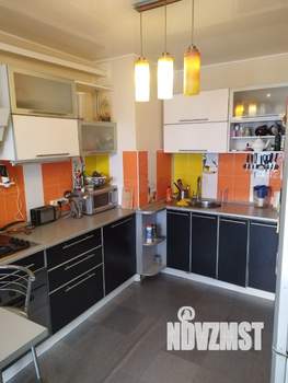 2-к квартира, вторичка, 58м2, 8/10 этаж