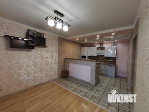 3-к квартира, вторичка, 60м2, 1/6 этаж