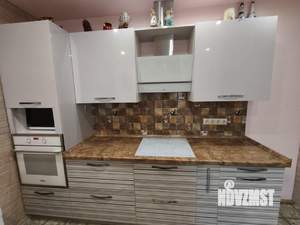 3-к квартира, вторичка, 60м2, 1/6 этаж