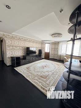 3-к квартира, вторичка, 92м2, 9/10 этаж