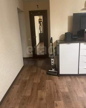 3-к квартира, вторичка, 55м2, 3/5 этаж
