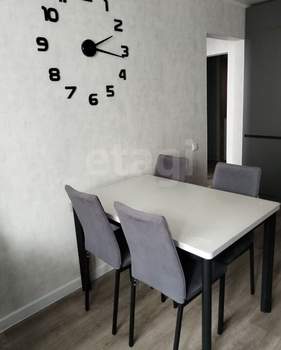 3-к квартира, вторичка, 70м2, 6/10 этаж