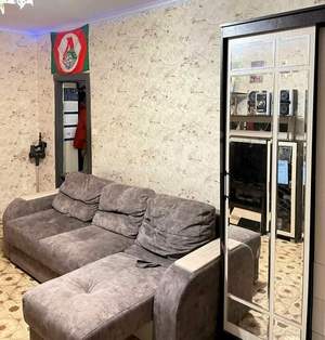 2-к квартира, вторичка, 42м2, 1/5 этаж