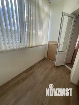 2-к квартира, вторичка, 63м2, 10/10 этаж