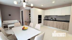 3-к квартира, вторичка, 92м2, 12/25 этаж