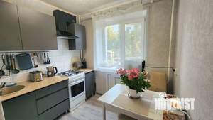 2-к квартира, вторичка, 42м2, 3/5 этаж