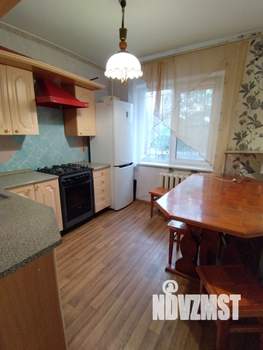 3-к квартира, вторичка, 63м2, 1/9 этаж