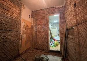 2-к квартира, вторичка, 61м2, 1/2 этаж