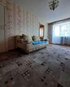 3-к квартира, вторичка, 42м2, 5/5 этаж