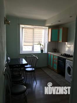 3-к квартира, вторичка, 65м2, 8/9 этаж
