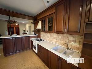 3-к квартира, вторичка, 110м2, 2/10 этаж