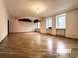 3-к квартира, вторичка, 136м2, 2/6 этаж