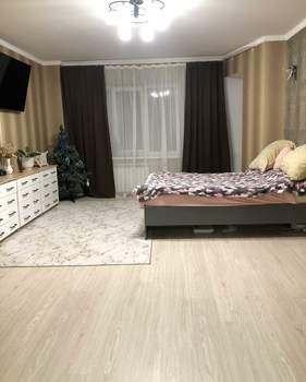 3-к квартира, вторичка, 95м2, 2/8 этаж