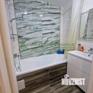 2-к квартира, вторичка, 62м2, 1/10 этаж