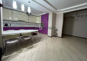 3-к квартира, вторичка, 90м2, 15/19 этаж