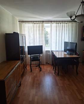 4-к квартира, вторичка, 77м2, 5/9 этаж