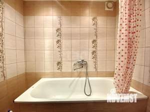 2-к квартира, вторичка, 47м2, 3/3 этаж