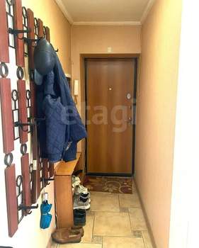 3-к квартира, вторичка, 57м2, 5/5 этаж