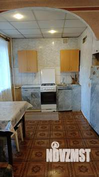 2-к квартира, вторичка, 42м2, 1/5 этаж