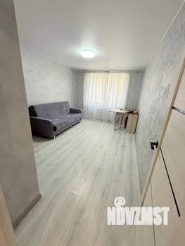 2-к квартира, вторичка, 62м2, 1/10 этаж
