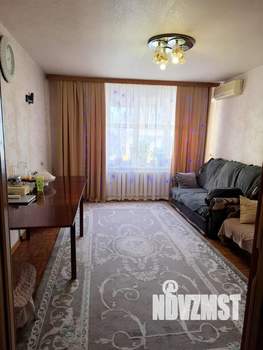 3-к квартира, вторичка, 59м2, 1/9 этаж