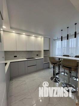 3-к квартира, вторичка, 81м2, 7/25 этаж