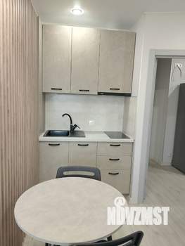 Студия квартира, вторичка, 36м2, 11/25 этаж
