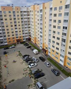 2-к квартира, вторичка, 58м2, 9/10 этаж