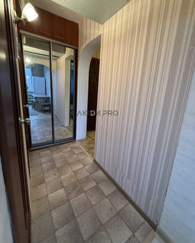 2-к квартира, вторичка, 44м2, 1/9 этаж