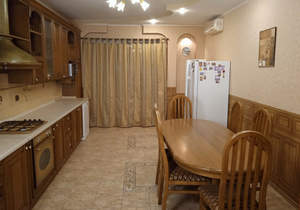 3-к квартира, вторичка, 142м2, 7/8 этаж