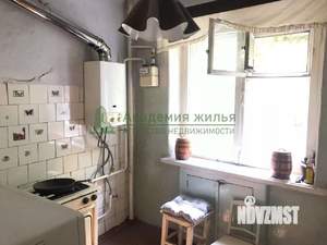 2-к квартира, вторичка, 42м2, 3/5 этаж