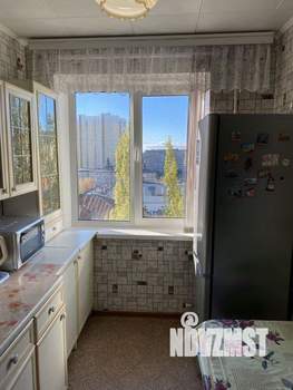 3-к квартира, вторичка, 54м2, 8/9 этаж