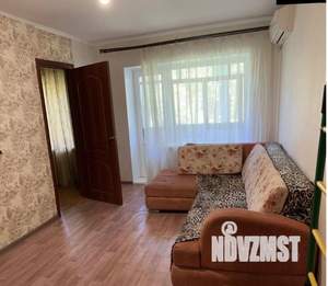 2-к квартира, вторичка, 42м2, 5/5 этаж