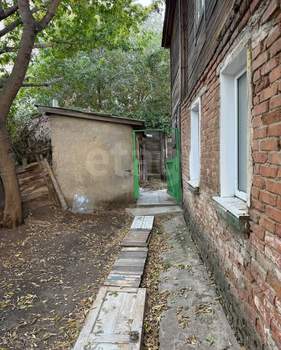 2-к квартира, вторичка, 37м2, 1/1 этаж