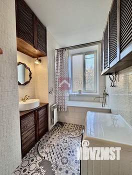 3-к квартира, вторичка, 57м2, 3/3 этаж