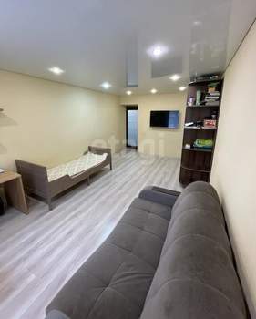 3-к квартира, вторичка, 70м2, 2/10 этаж